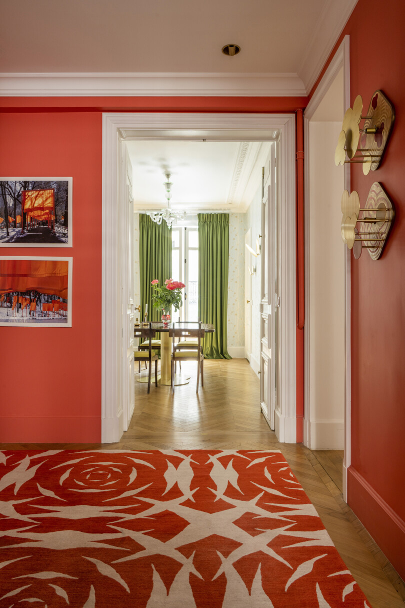 Dans l’appartement parisien de Violaine de Pourtalès.